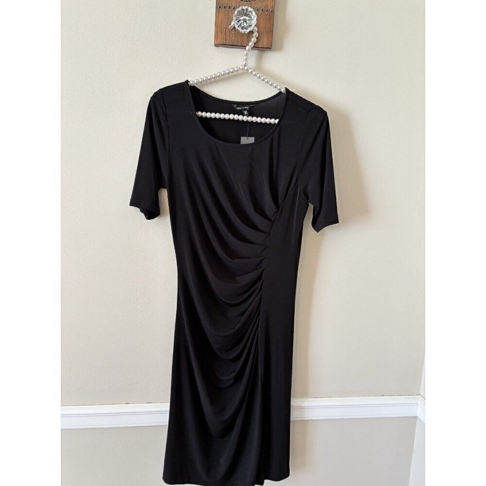 NWT Daisy Fuentes Womens Size M Black Short Sleeve Dress Ruched Stretch